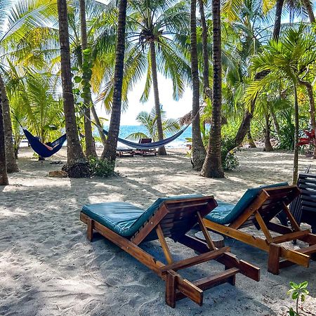 Fenix Hotel - On The Beach ซามารา ภายนอก รูปภาพ